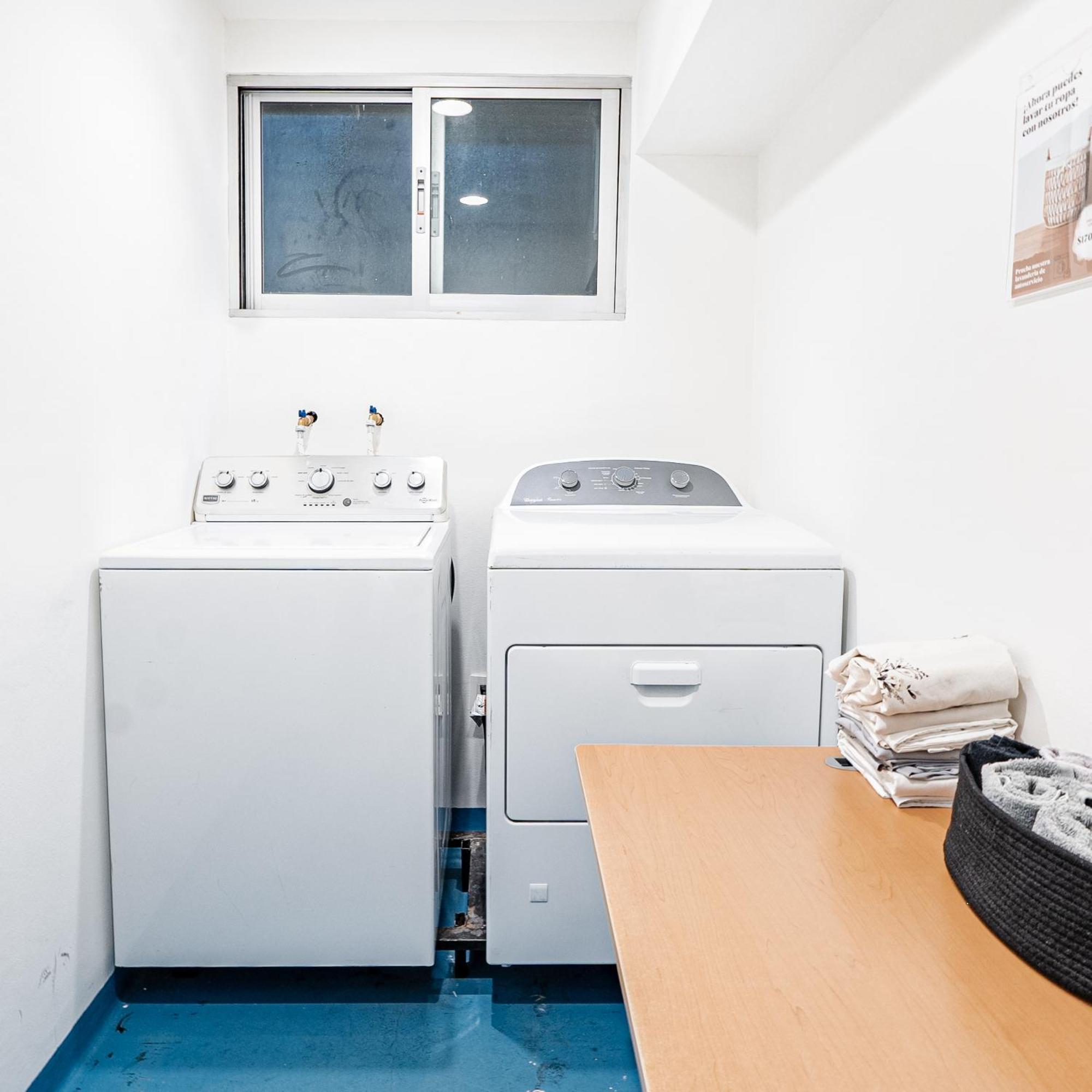 מקסיקו סיטי Cama En Habitacion Compartida Mixta מראה חיצוני תמונה
